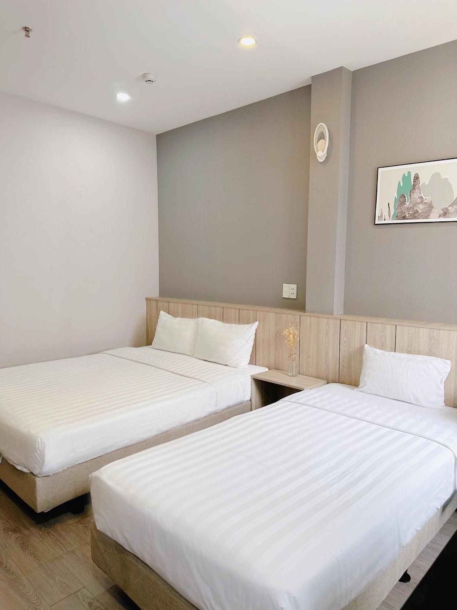 Cozy Inn Ho Chi Minh Exterior photo