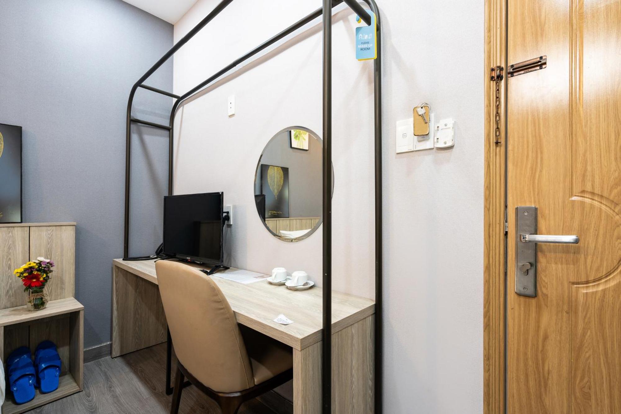 Cozy Inn Ho Chi Minh Exterior photo